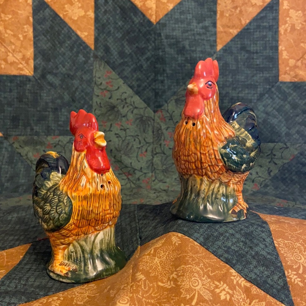 SALT and PEPPER SHAKERS by Home